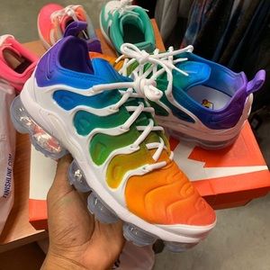 Custom Colorful Vapor Max💜💙💛🧡💚